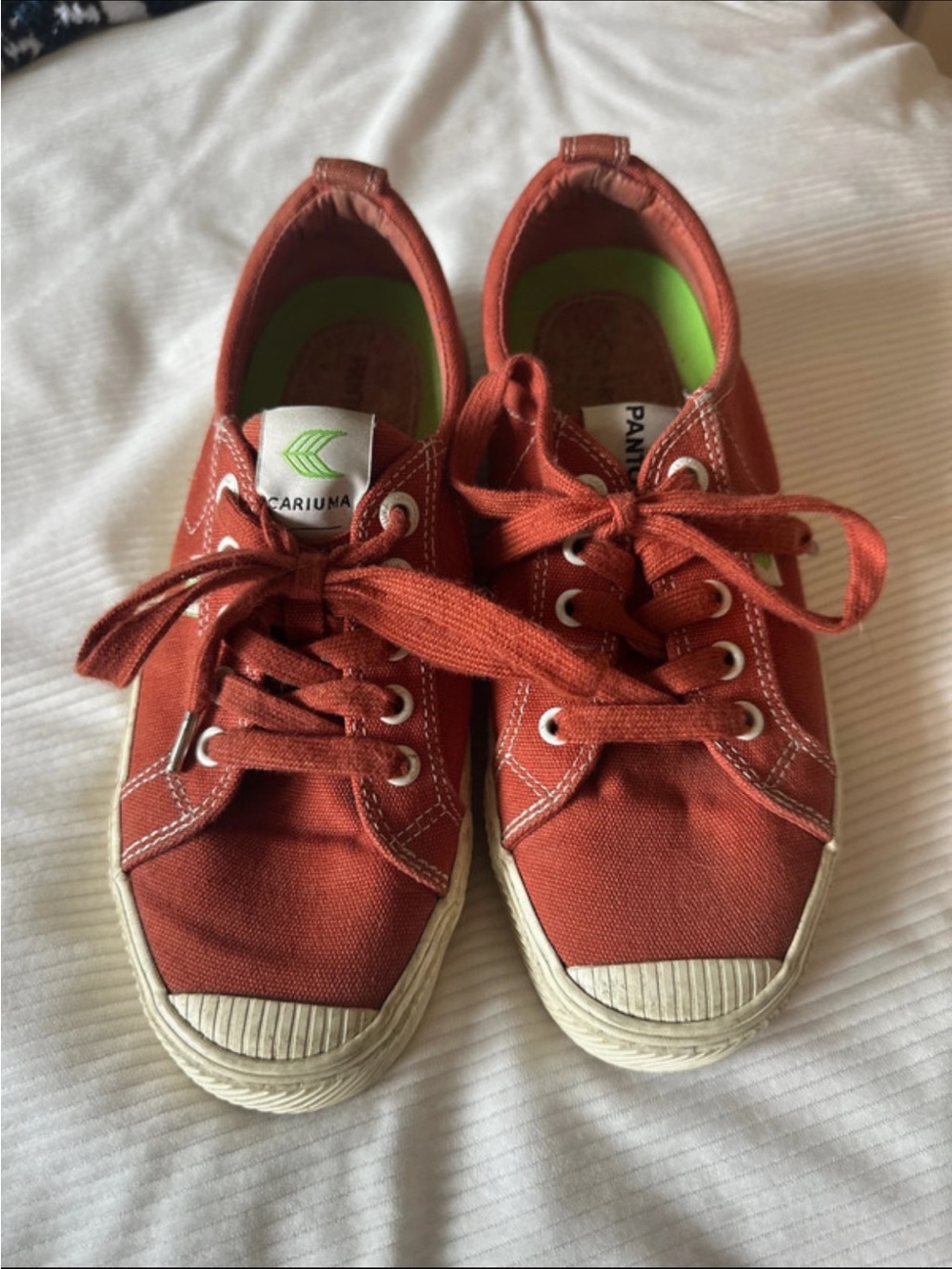 Cariuma OCA Pantone Orange Canvas Sneaker Woman Size 8